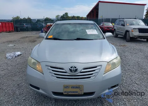 2007 Toyota Camry Le z USA, uszkodzony, nr VIN 4T1BE46K77U573521